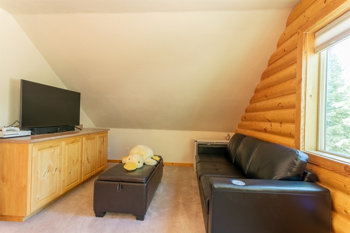 Zonë argëtimi në loft