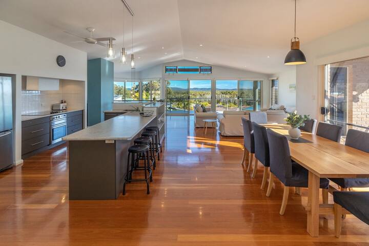 7 Calamas Place gallery image 2