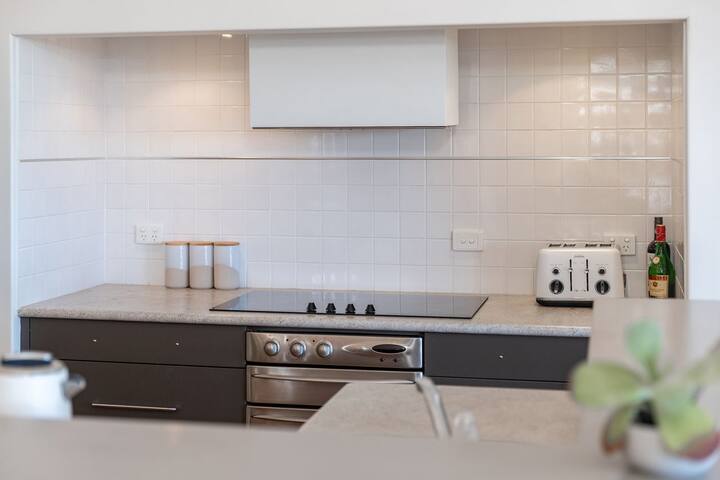 7 Calamas Place gallery image 5