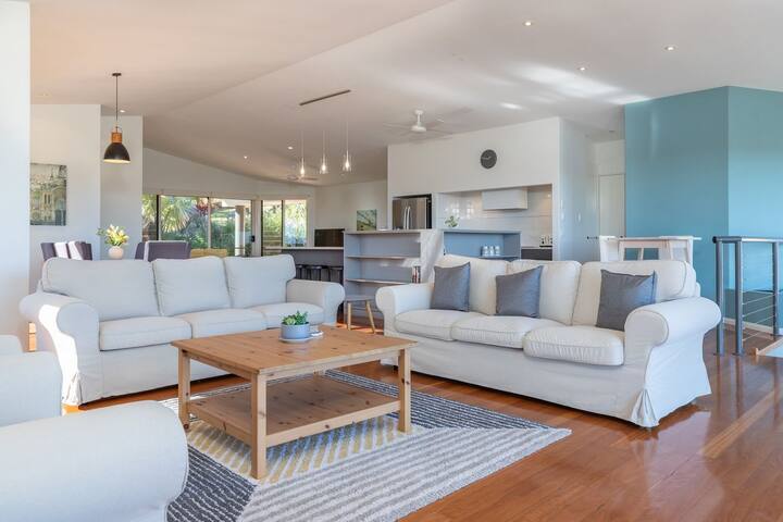 7 Calamas Place gallery image 4