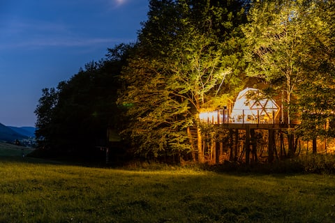 Comfortable panoramic dome in the heart of Vercors