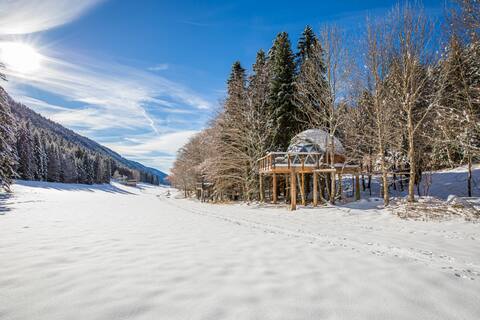 Comfortable panoramic dome in the heart of Vercors