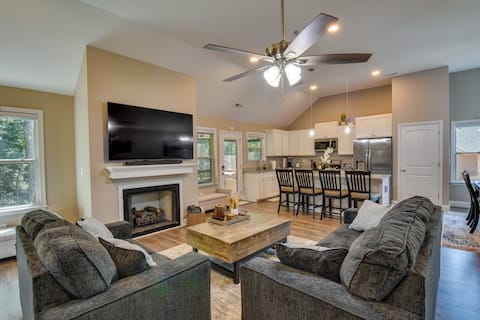 Charming Pendleton Retreat ~ 5 Mi to Clemson!