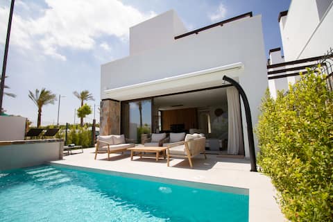 Modern Villa with Pool - Santa Rosalia Resort