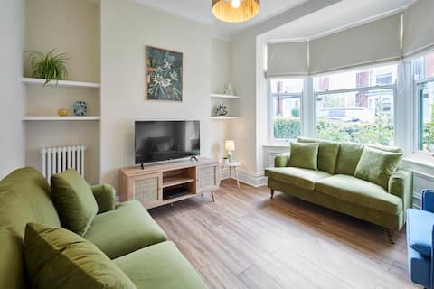 Successful Airbnb property: Host & Stay | Sunbeam House in Saltburn, Marske And New Marske