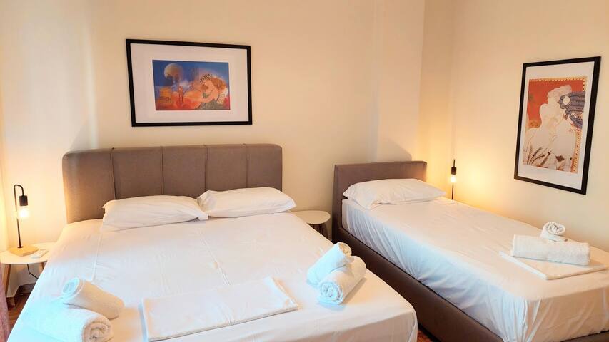 Big apartment in Acropolis museum gallery image 4