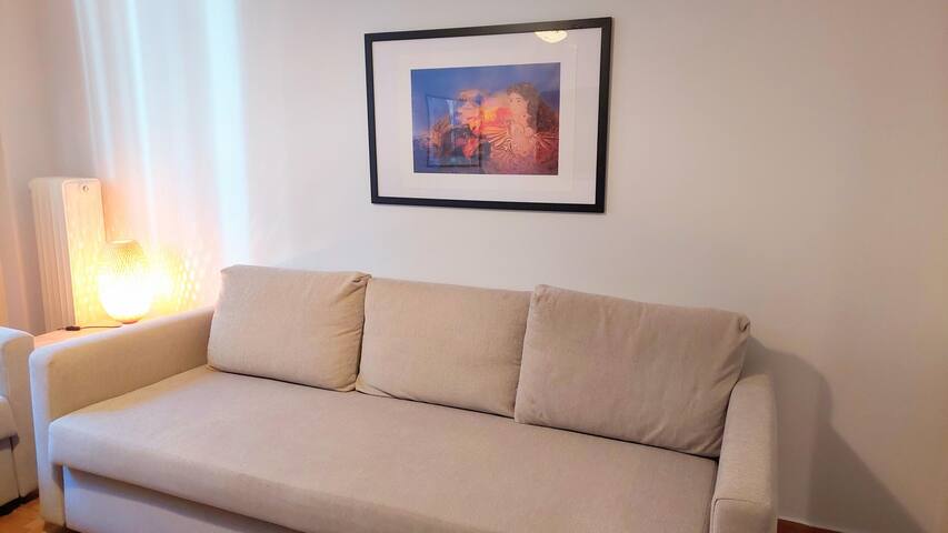 Cozy apartment in Plaka gallery image 2