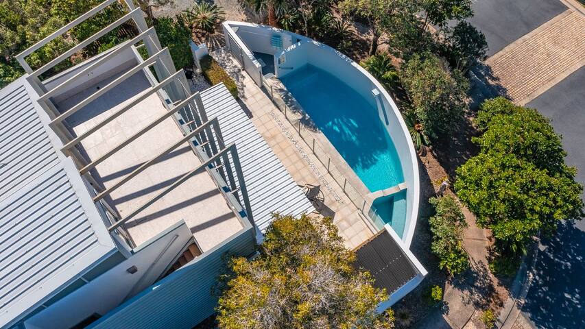 Verano- 20 meters to the beach gallery image 4