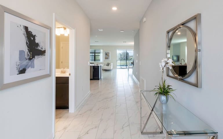 UNE Homes managed Airbnb listing 1