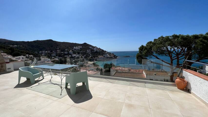 Beautiful house in Roses near the beach Av-45