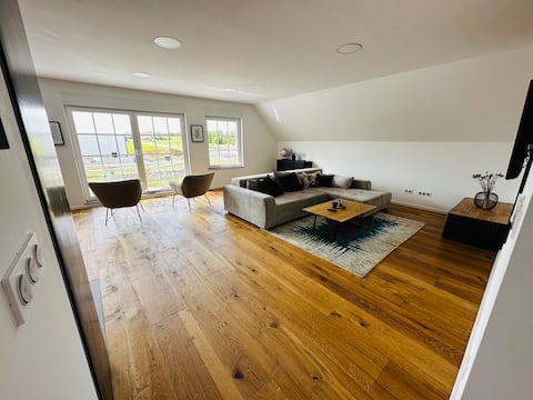 Luxurious break in the border triangle