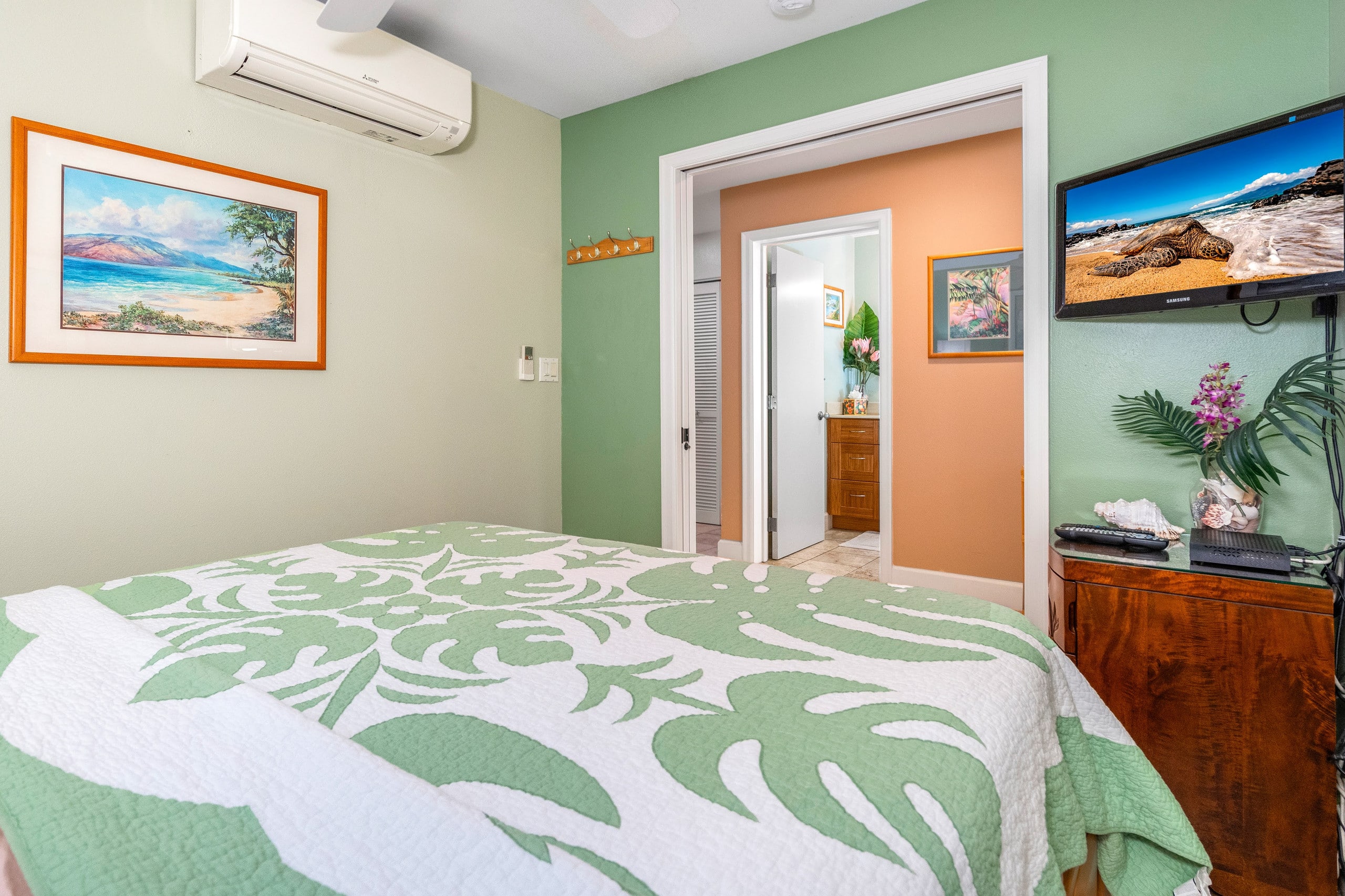 Condo in Kihei · ★5.0 · 2 bedrooms · 3 beds · 2 baths - Image 23