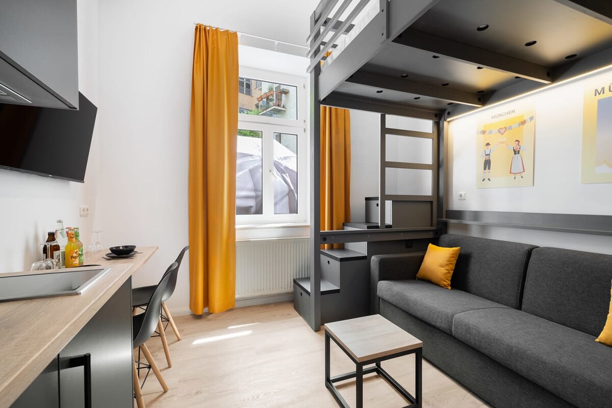 Top Airbnb: Deluxe Apartment - Servus Apartments in Obergiesing