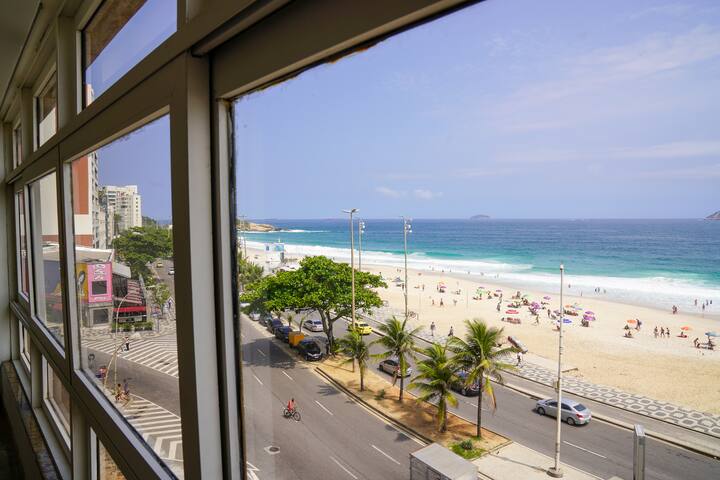 Ocean Front in Ipanema’s best spot – 048 gallery image 2