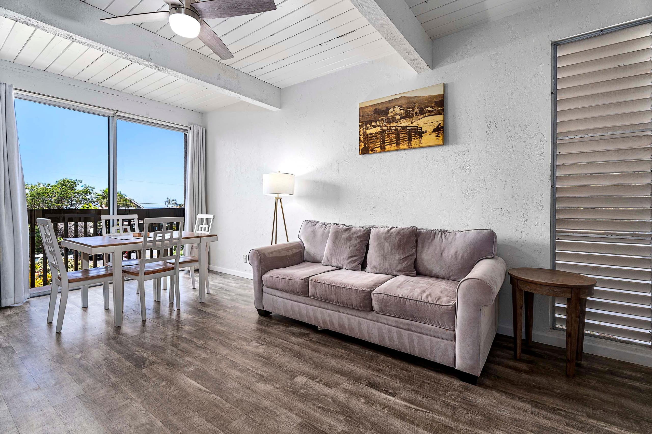 Condo in Kailua-Kona · ★4.93 · 1 bedroom · 2 beds · 1 private bath - Image 6