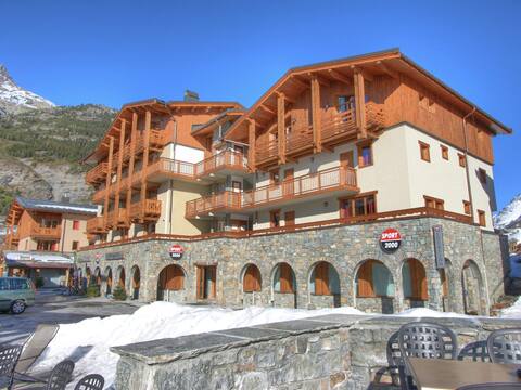 Apartment at ski slopes in known Val Cenis
