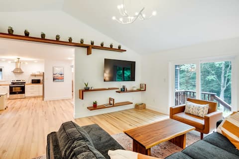 Successful Airbnb property: Fully Remodeled Saugerties Retreat on 7 Acres! in Saugerties