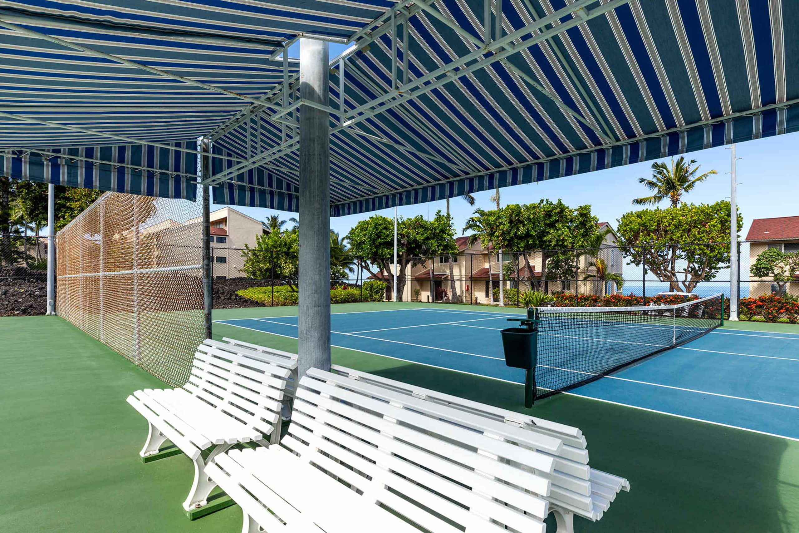 Condo in Kailua-Kona · ★4.71 · 2 bedrooms · 2 beds · 2 baths - Image 62
