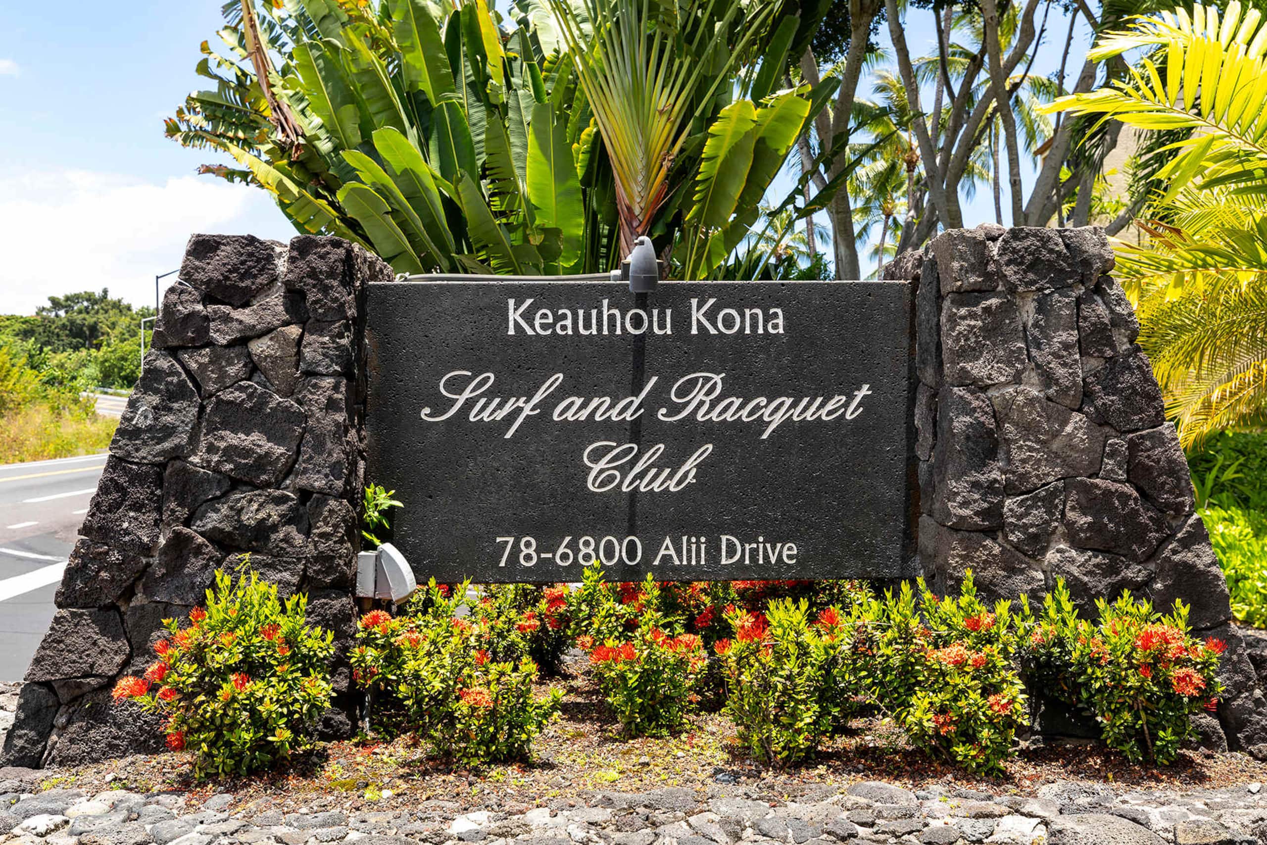 Condo in Kailua-Kona · ★4.71 · 2 bedrooms · 2 beds · 2 baths - Image 58