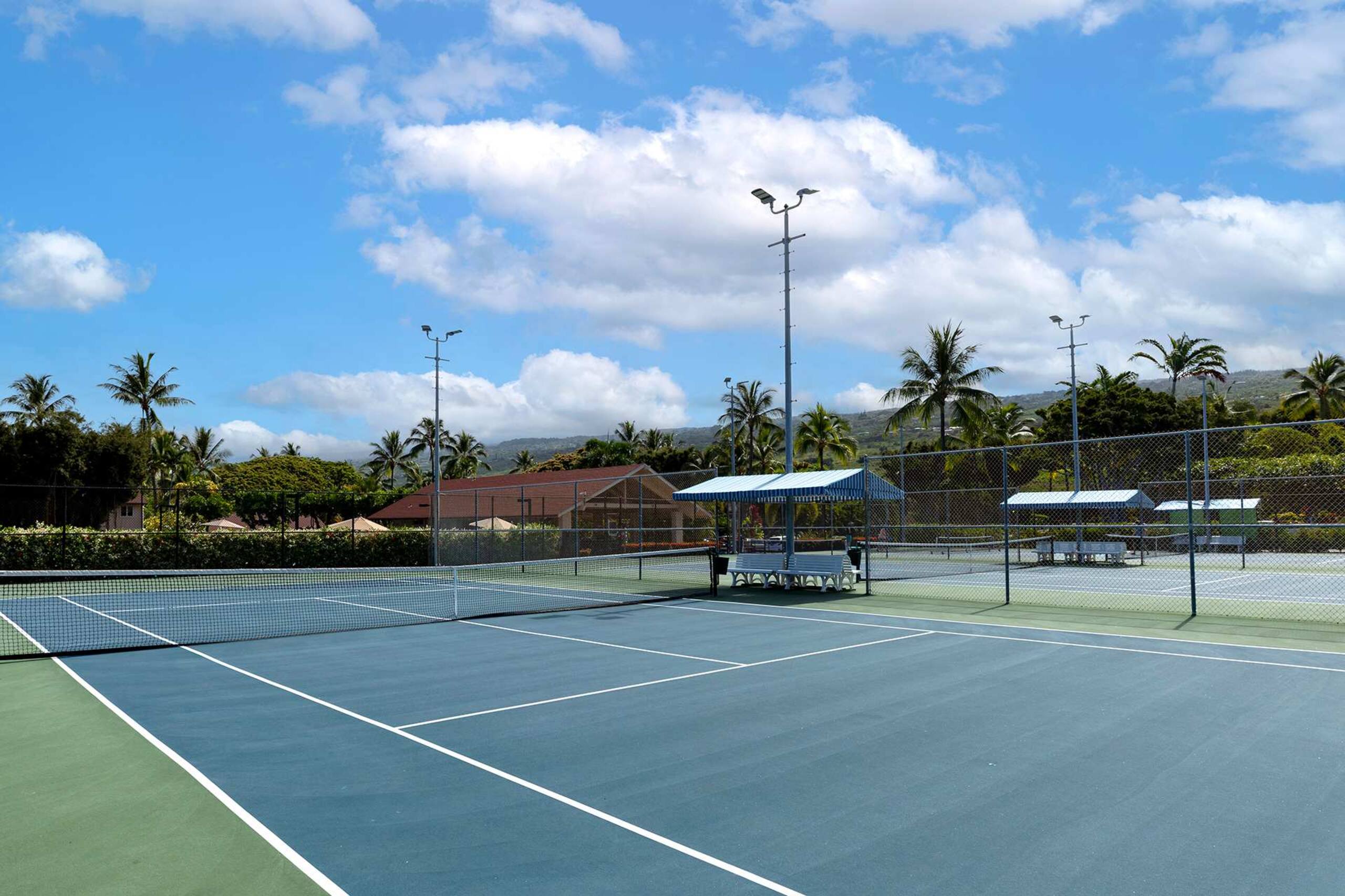Condo in Kailua-Kona · ★4.71 · 2 bedrooms · 2 beds · 2 baths - Image 65