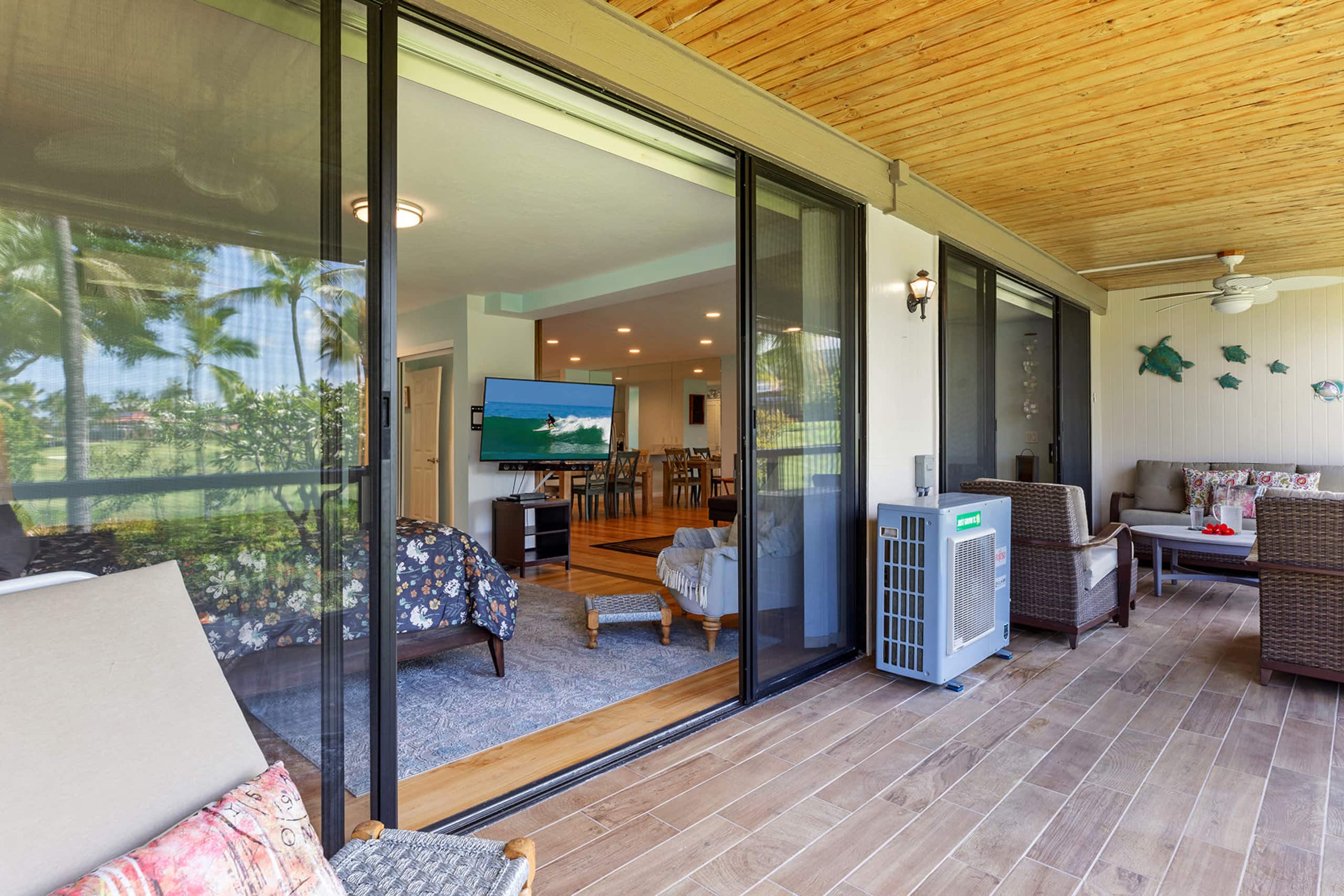 Condo in Kailua-Kona · ★4.71 · 2 bedrooms · 2 beds · 2 baths - Image 9