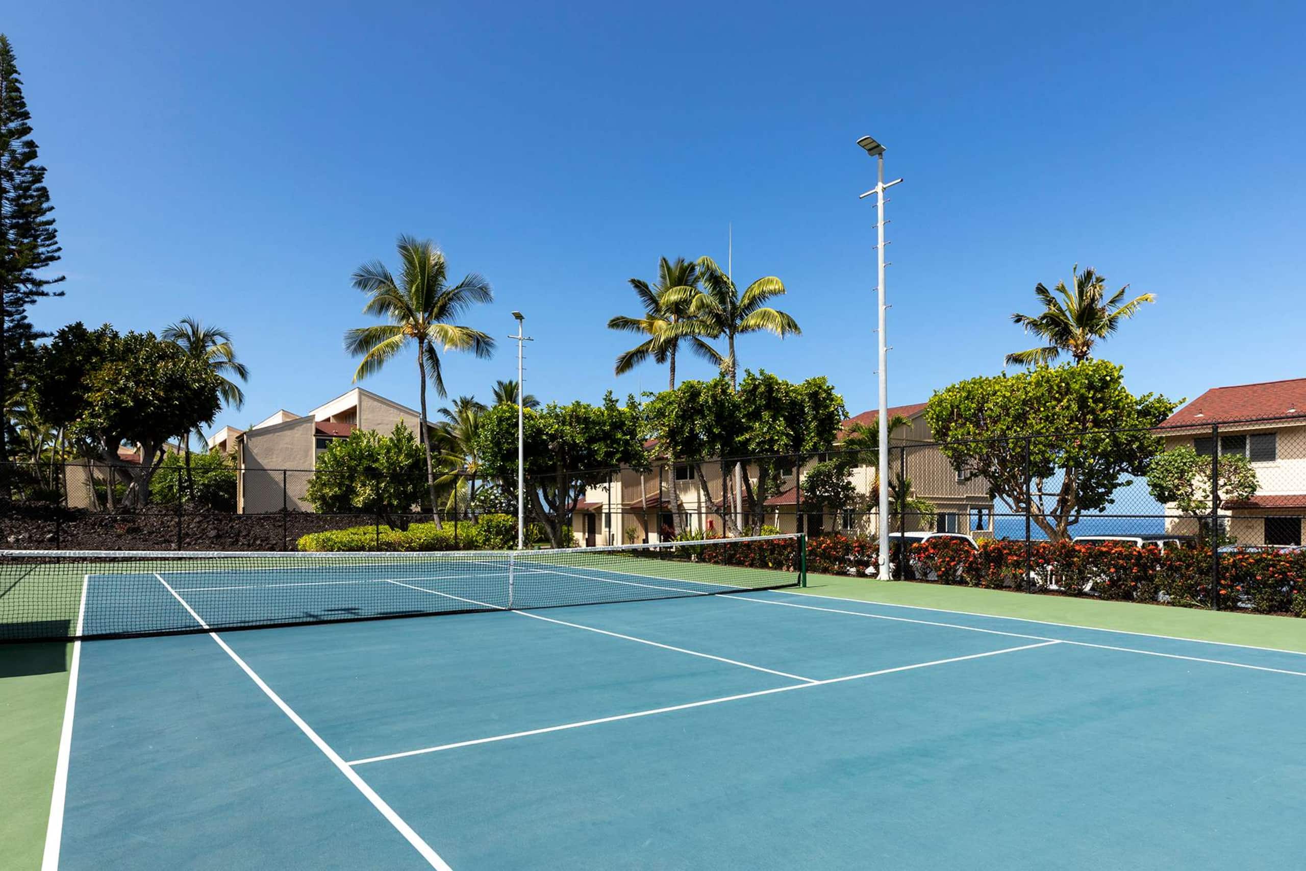 Condo in Kailua-Kona · ★4.71 · 2 bedrooms · 2 beds · 2 baths - Image 64