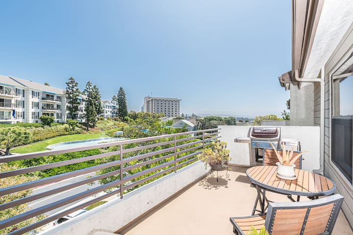 30+ Night | Apartment W/ Balcony And Pool Access - Costa Mesa, CA