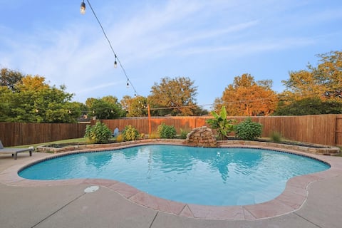 Chic Pool Escape • Theater Room + Hot Tub Fun