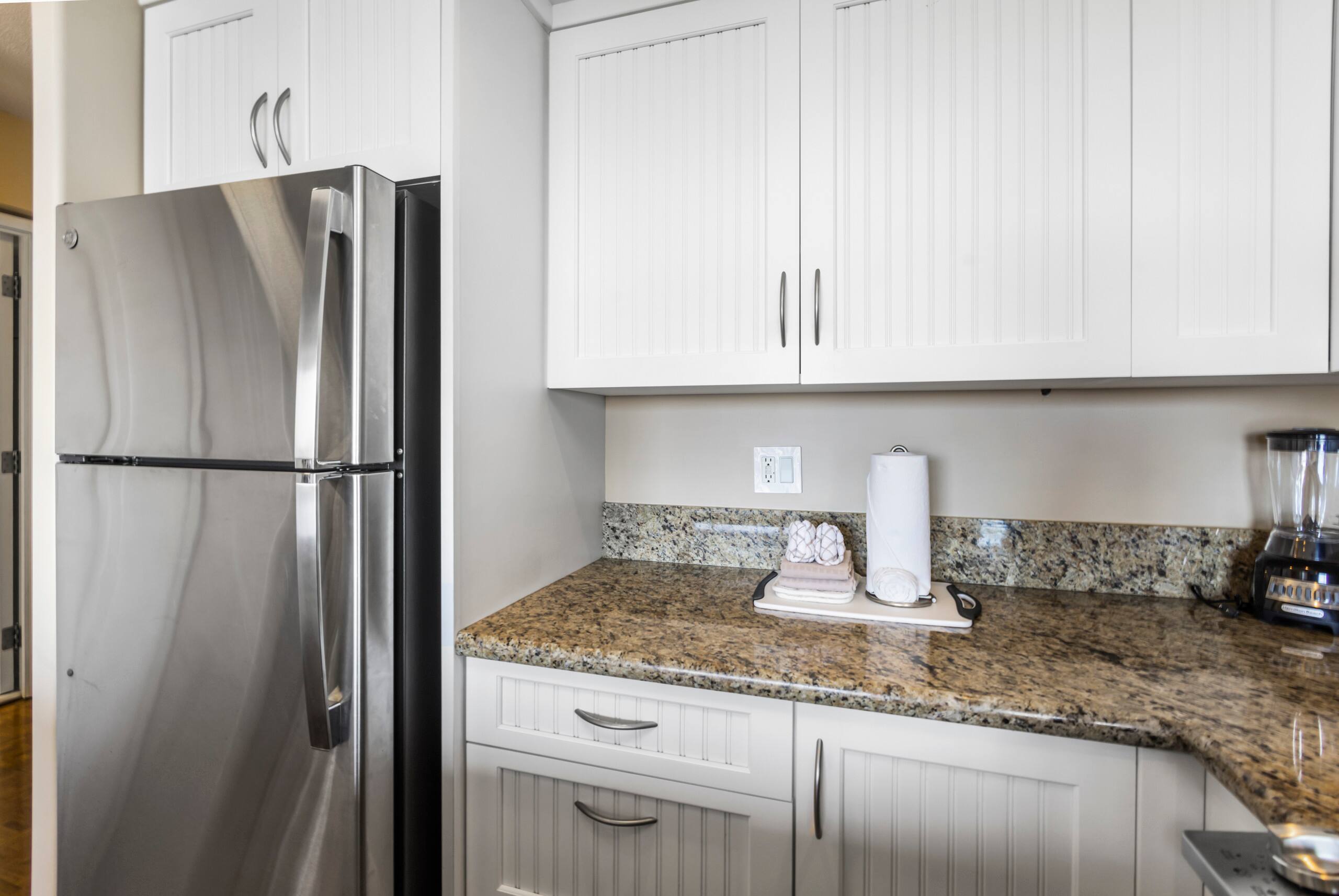 Condo in Lahaina · ★5.0 · 1 bedroom · 1 bed · 2 baths - Image 17