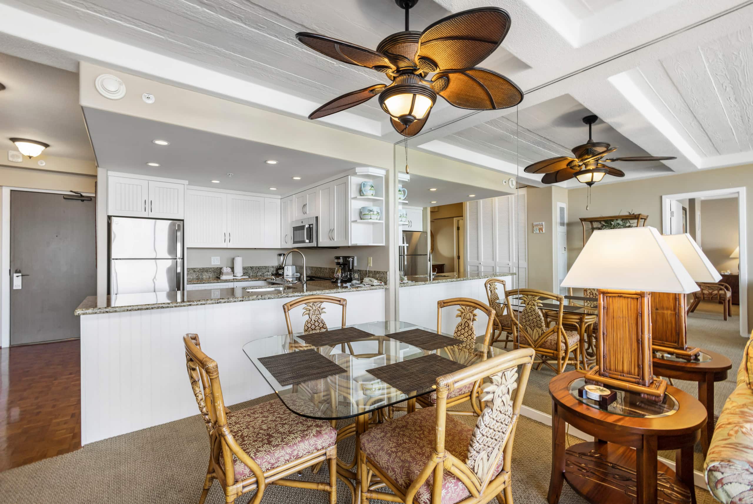 Condo in Lahaina · ★5.0 · 1 bedroom · 1 bed · 2 baths - Image 11