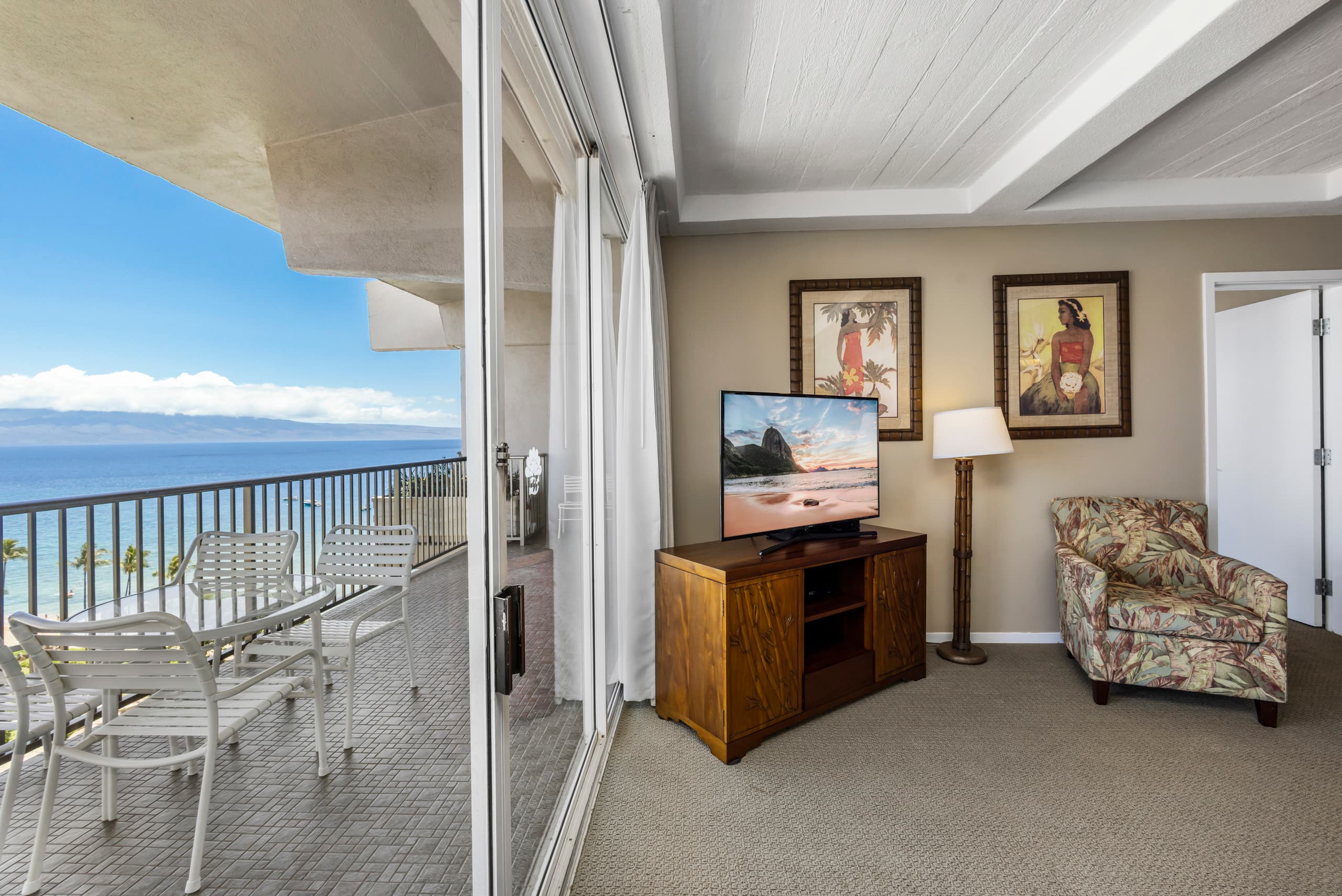 Condo in Lahaina · ★5.0 · 1 bedroom · 1 bed · 2 baths - Image 5