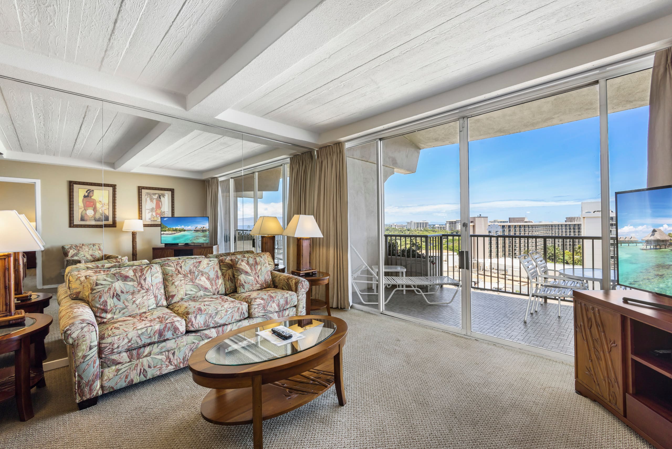 Condo in Lahaina · ★5.0 · 1 bedroom · 1 bed · 2 baths - Image 7