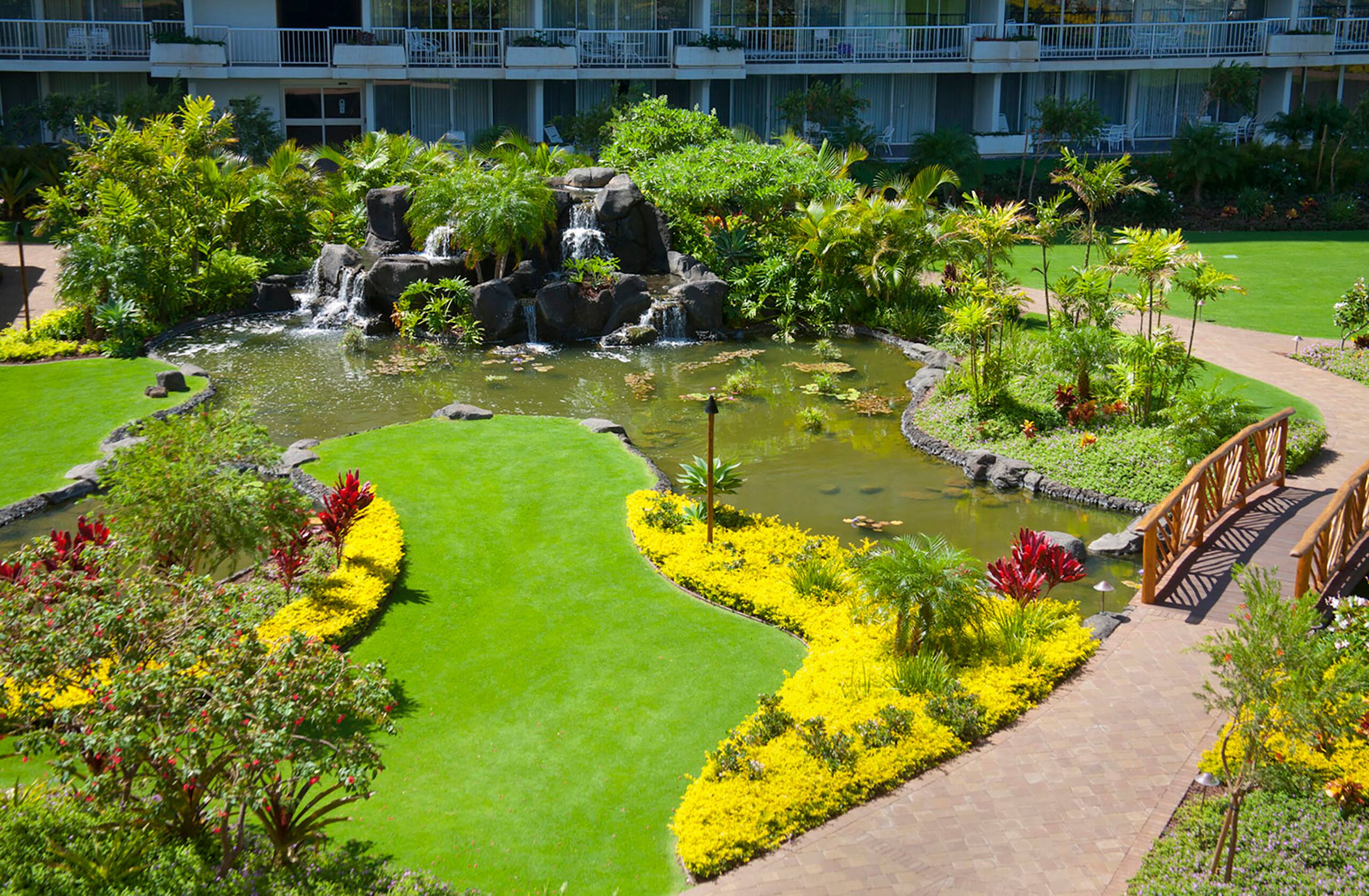 Condo in Lahaina · ★5.0 · 1 bedroom · 1 bed · 2 baths - Image 35