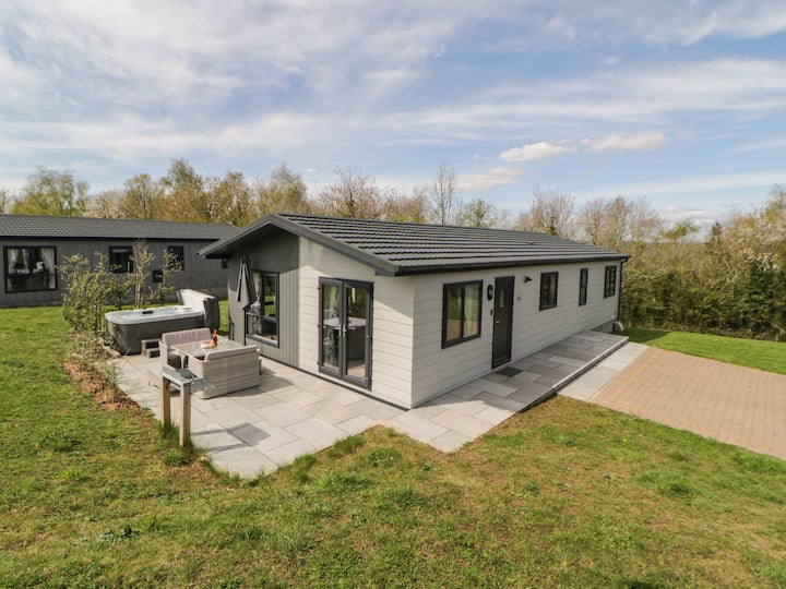 Meadow Lodge - Holsworthy