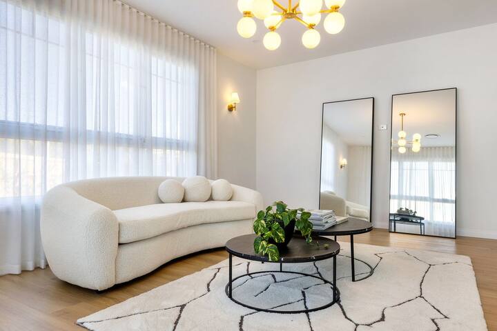 Coastal Haven gallery image 5