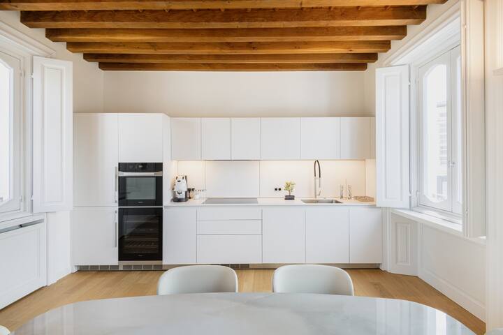 Easylife – Milano – Piazza Santo Stefano 12 -Duomo gallery image 3