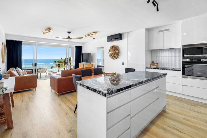 9 La Mer, 5 Belmore Tce Ultimate Beachside Living gallery image 5