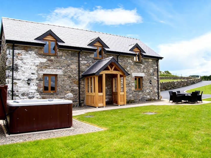 Tyn Y Celyn Canol - Ruthin