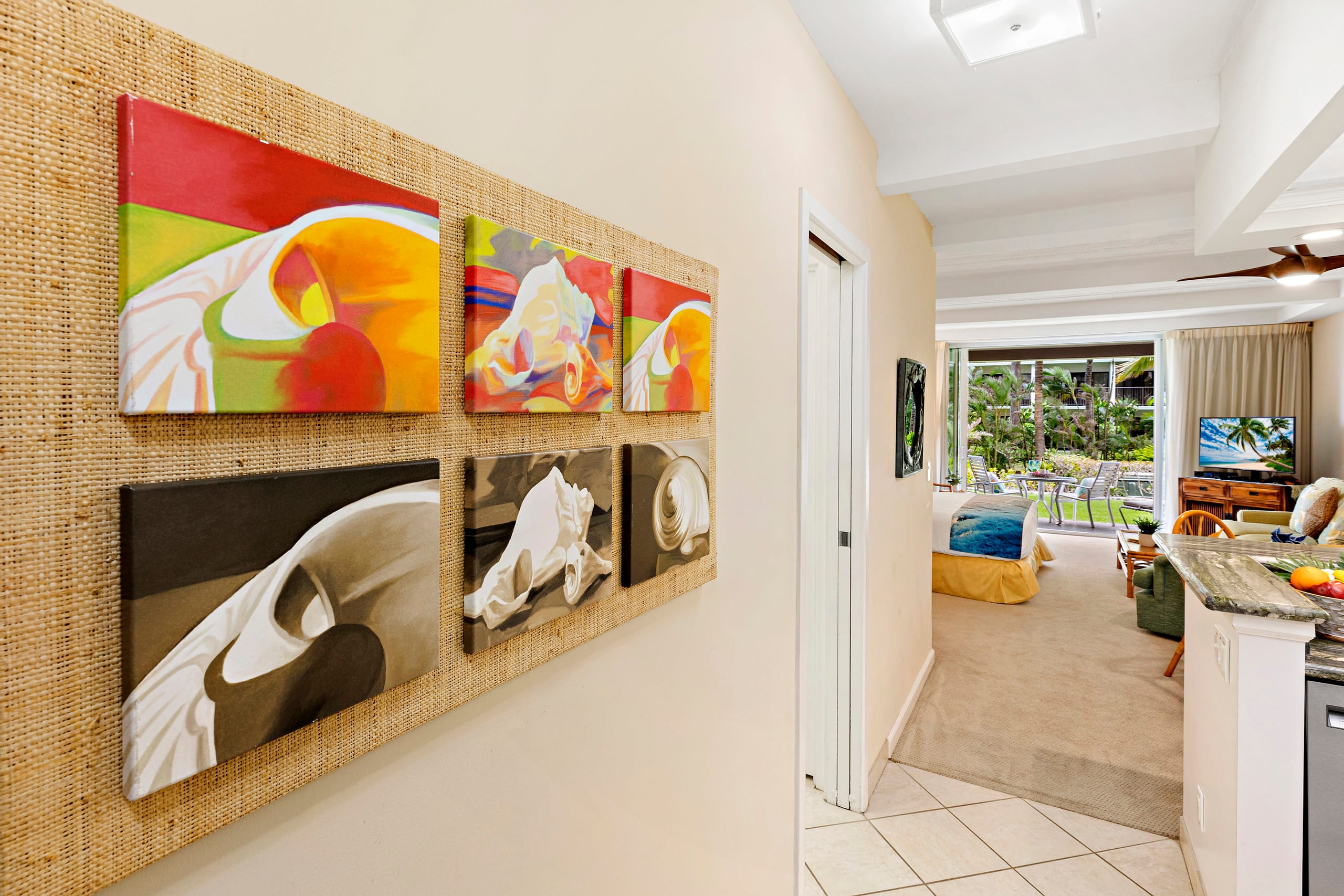 Condo in Lahaina · ★5.0 · Studio · 2 beds · 2 baths - Image 6
