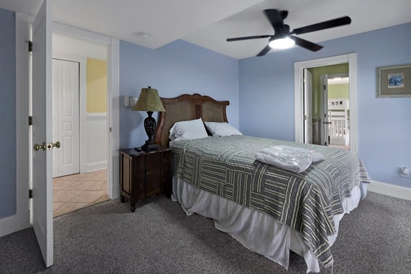 غرفة نوم همنغواي 13 - تشترك في الحمام مع غرفة النوم 12