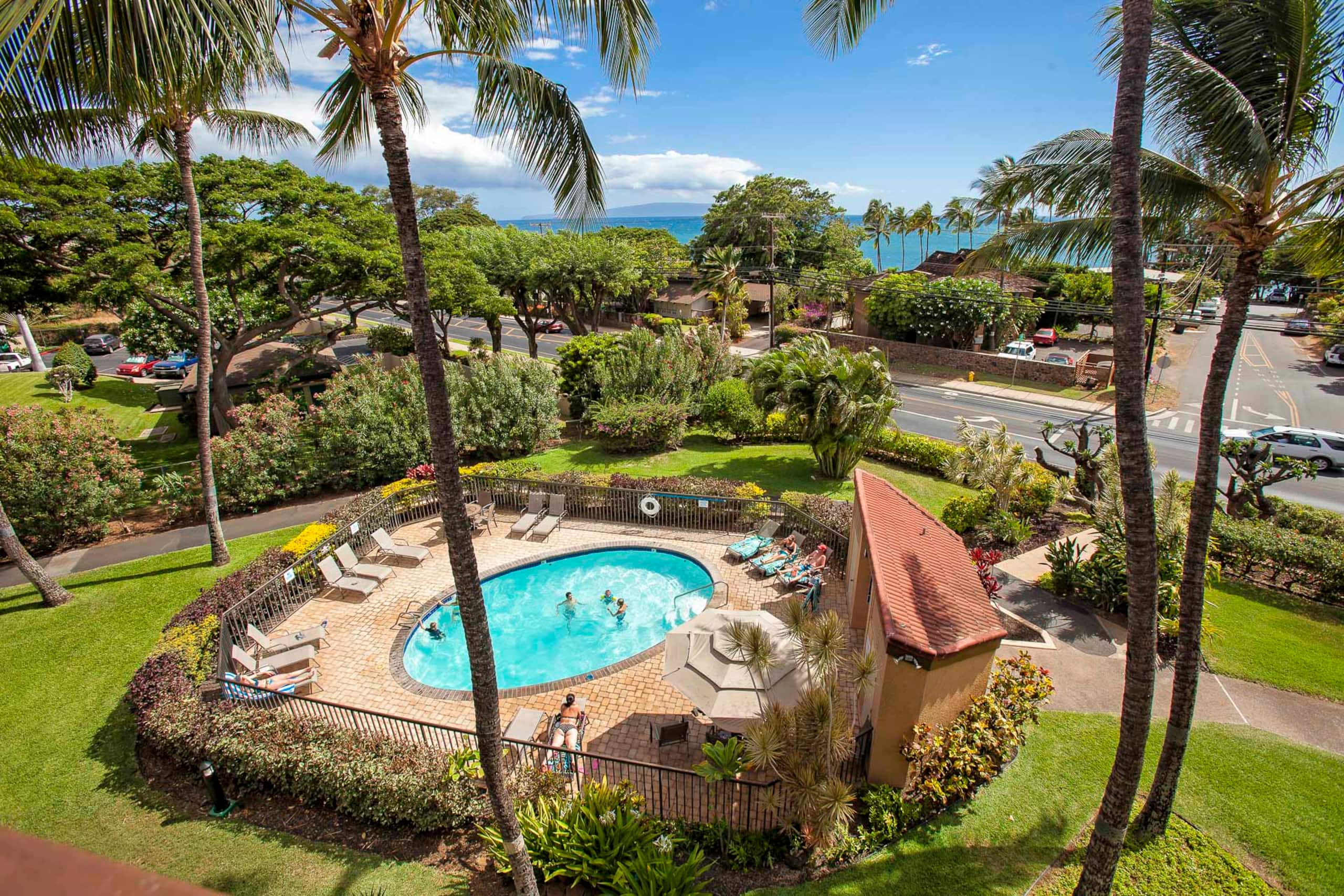 Condo in Kihei · ★4.72 · 2 bedrooms · 2 beds · 2 shared baths - Image 10