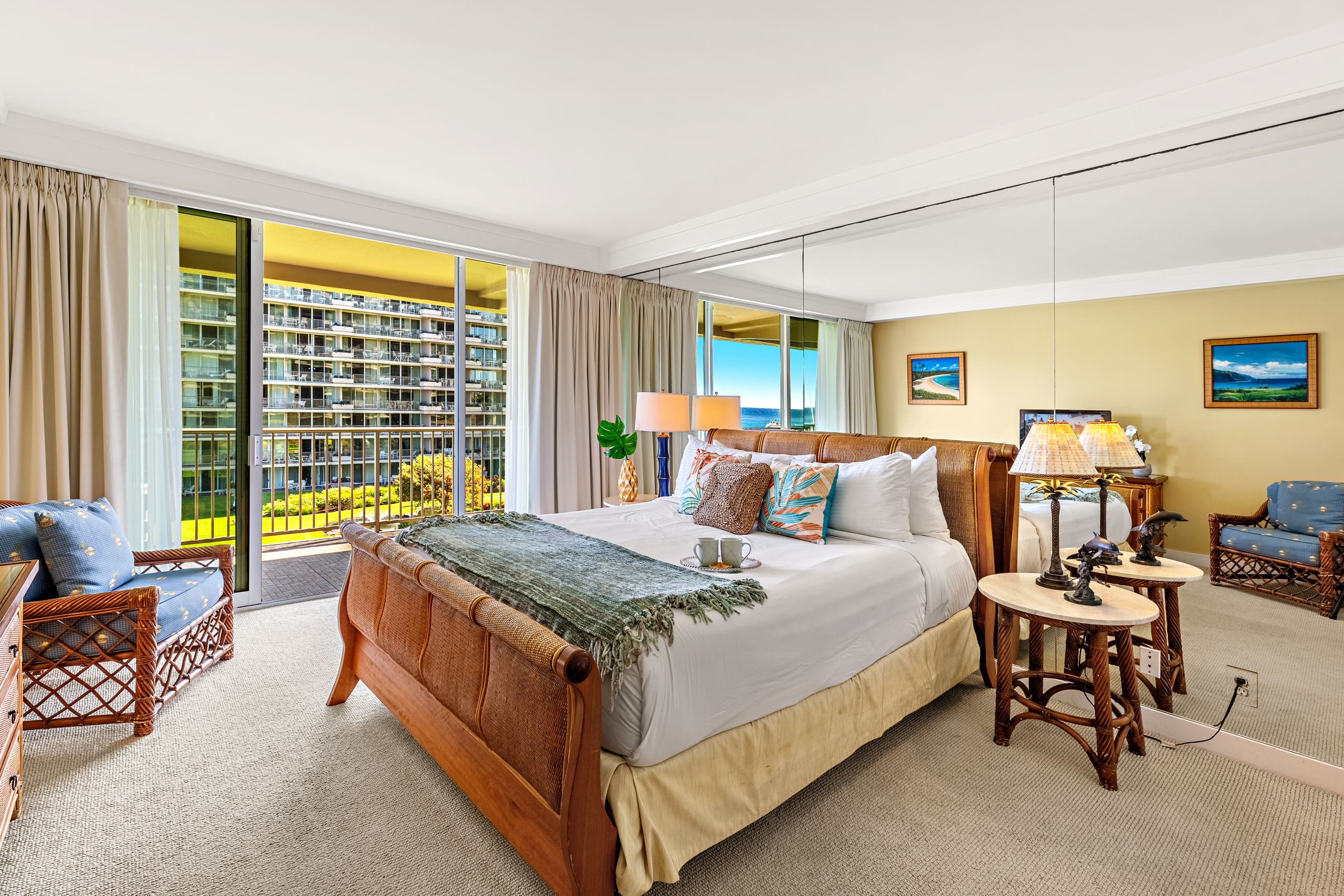 Condo in Lahaina · ★4.5 · 2 bedrooms · 2 beds · 2 baths - Image 16
