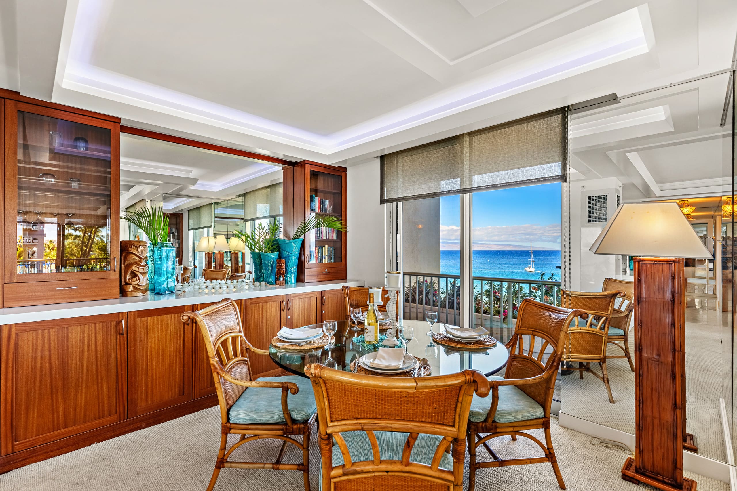 Condo in Lahaina · ★4.5 · 2 bedrooms · 2 beds · 2 baths - Image 10
