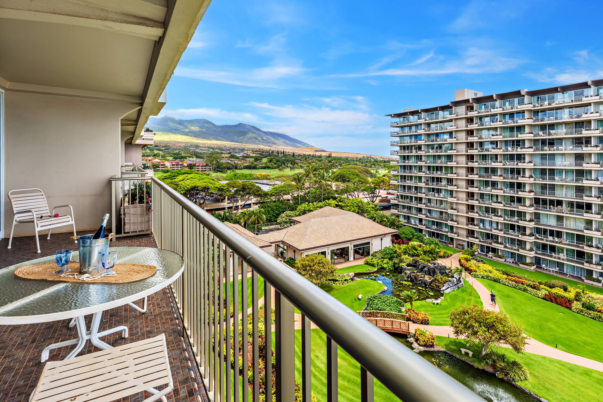 Condo in Lahaina · ★4.67 · 1 bedroom · 1 bed · 2 baths - Image 5