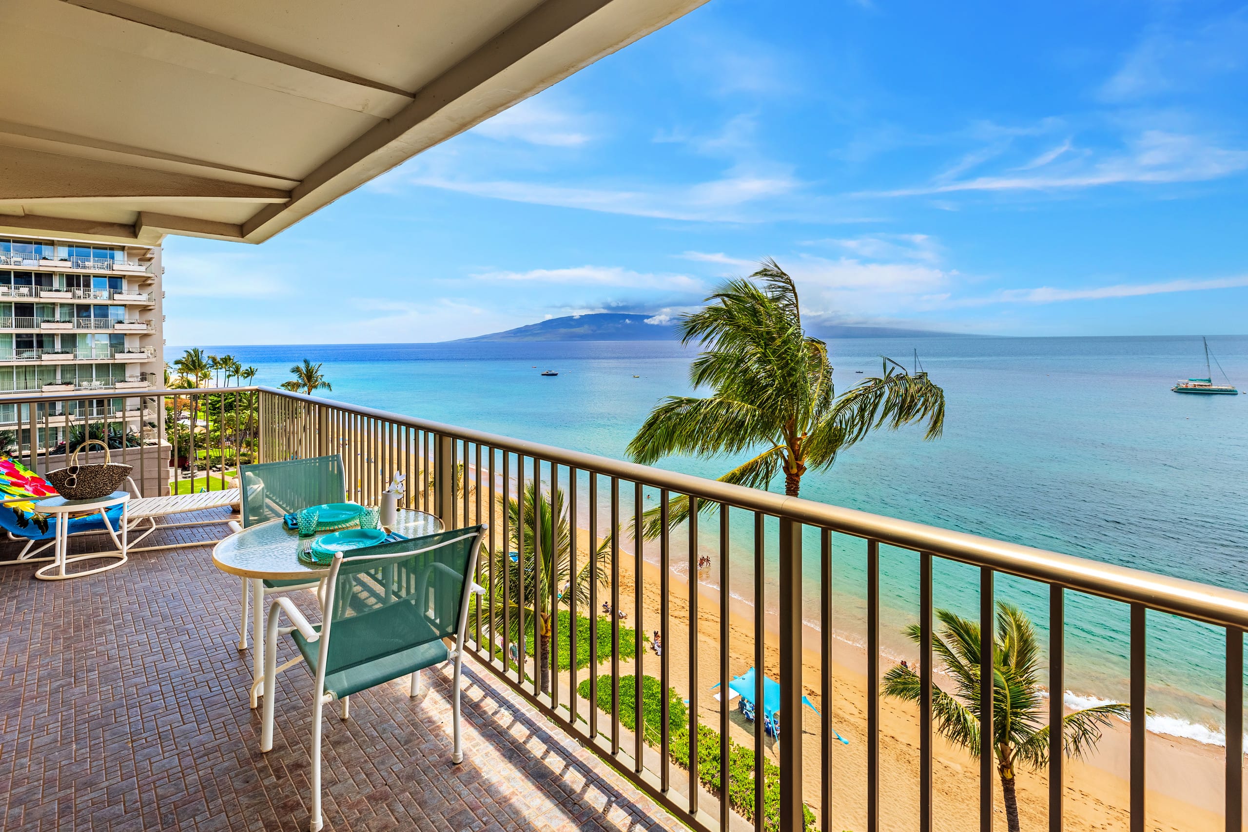 Condo in Lahaina · ★4.67 · 1 bedroom · 1 bed · 2 baths - Image 2