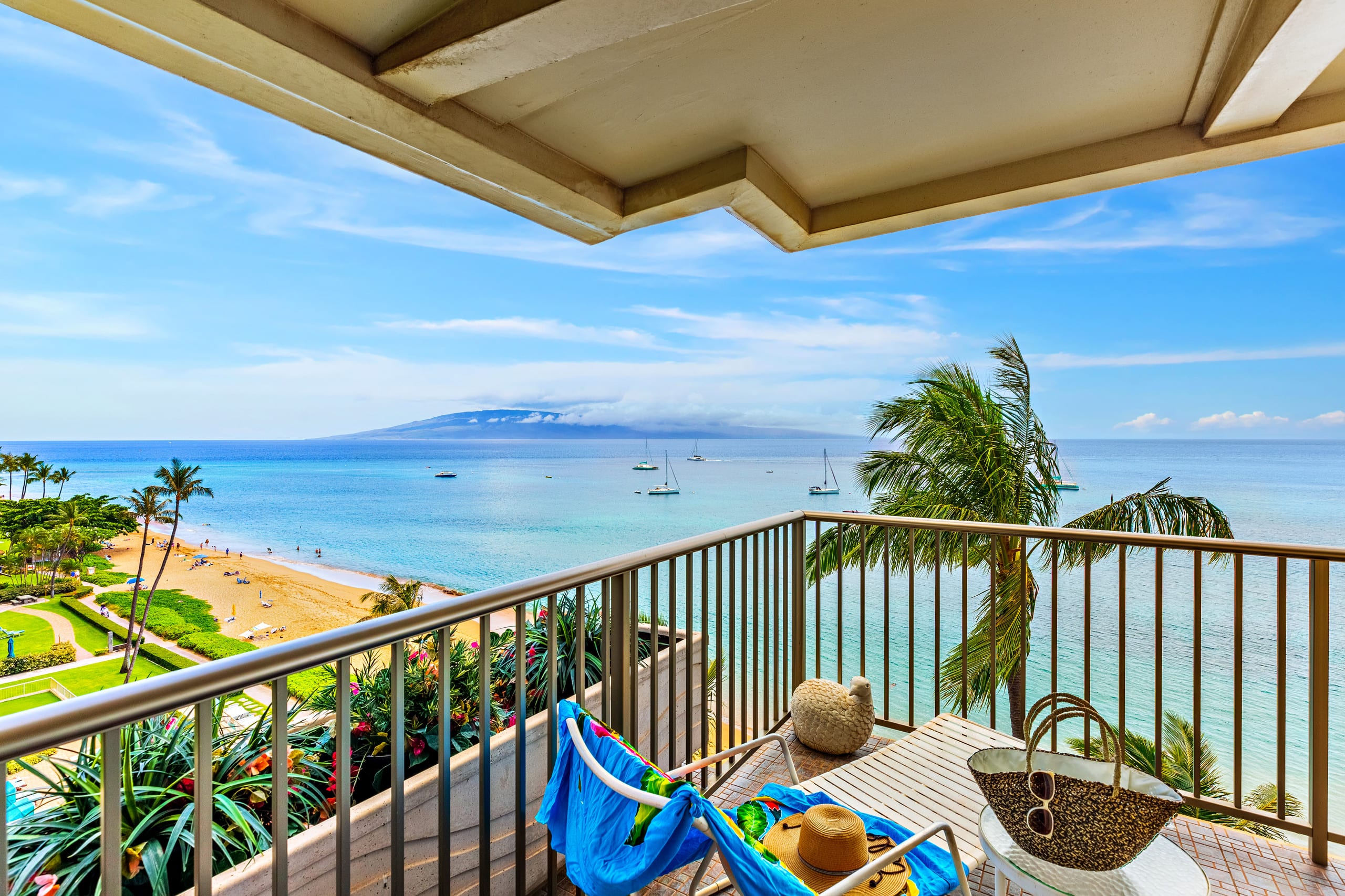 Condo in Lahaina · ★4.67 · 1 bedroom · 1 bed · 2 baths - Image 4