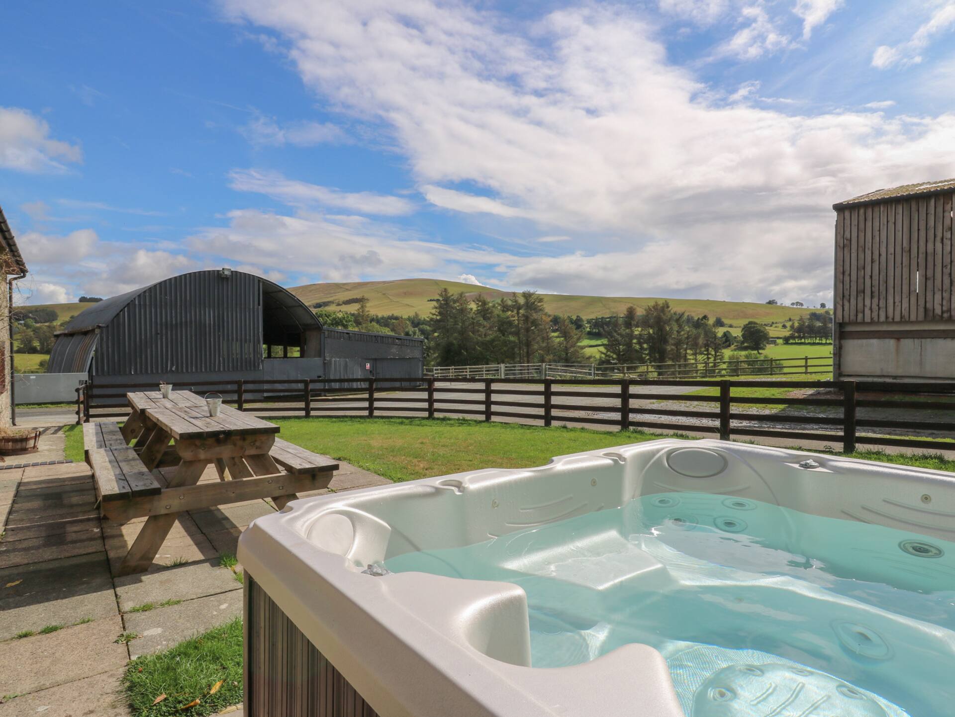 Glanyrafon — photo 3