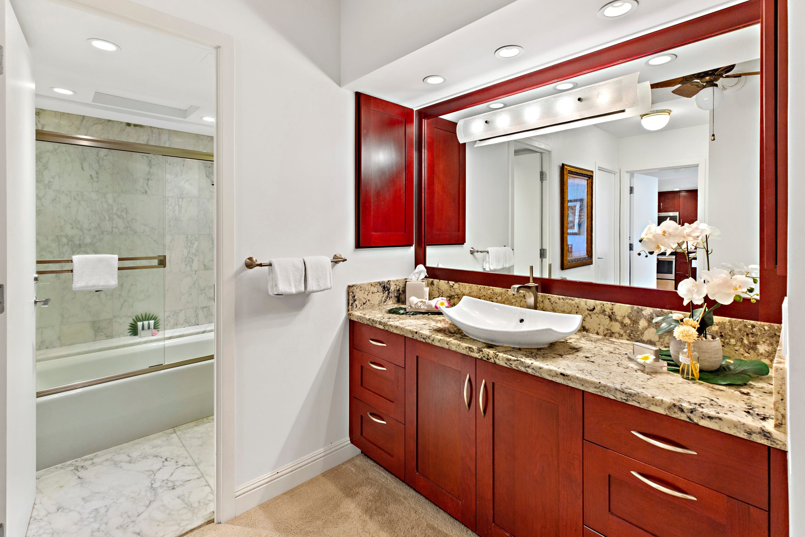 Condo in Lahaina · ★5.0 · 1 bedroom · 1 bed · 1 bath - Image 16