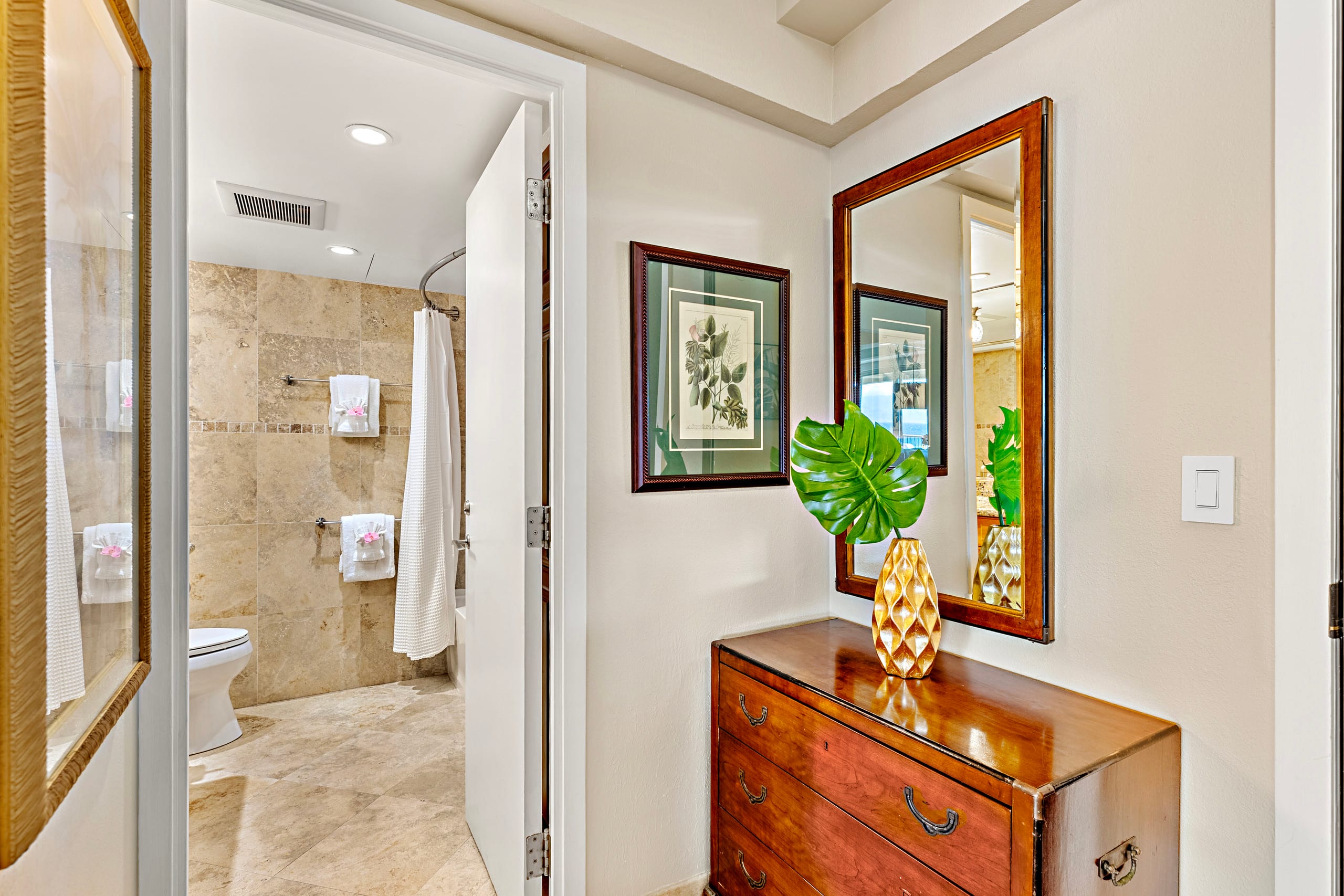 Condo in Lahaina · ★4.33 · 1 bedroom · 1 bed · 2 baths - Image 19