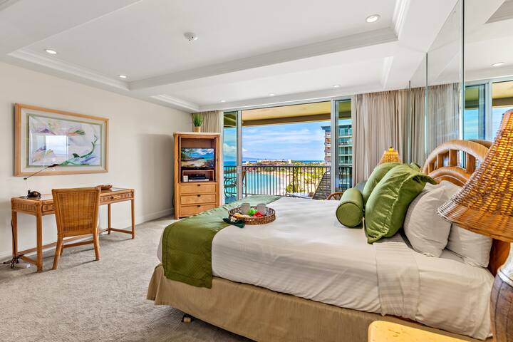 Ocean Frnt steps from beach, dining, shopping 952 gallery image 2